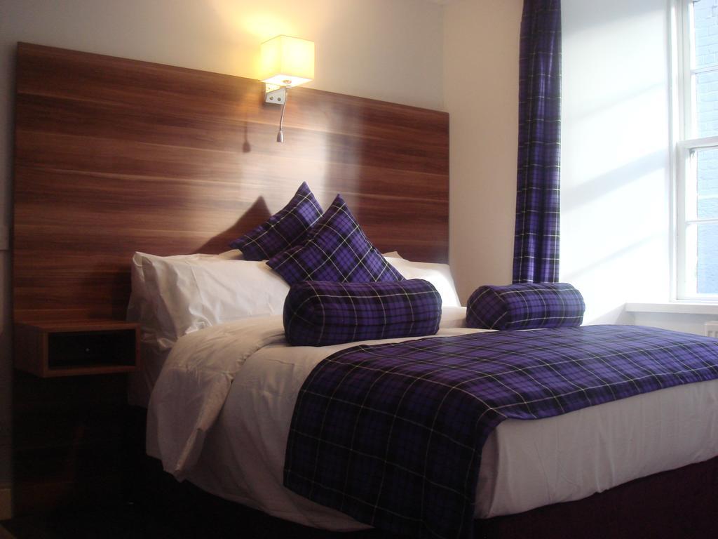 New Lomond Hotel Paisley Ruang foto