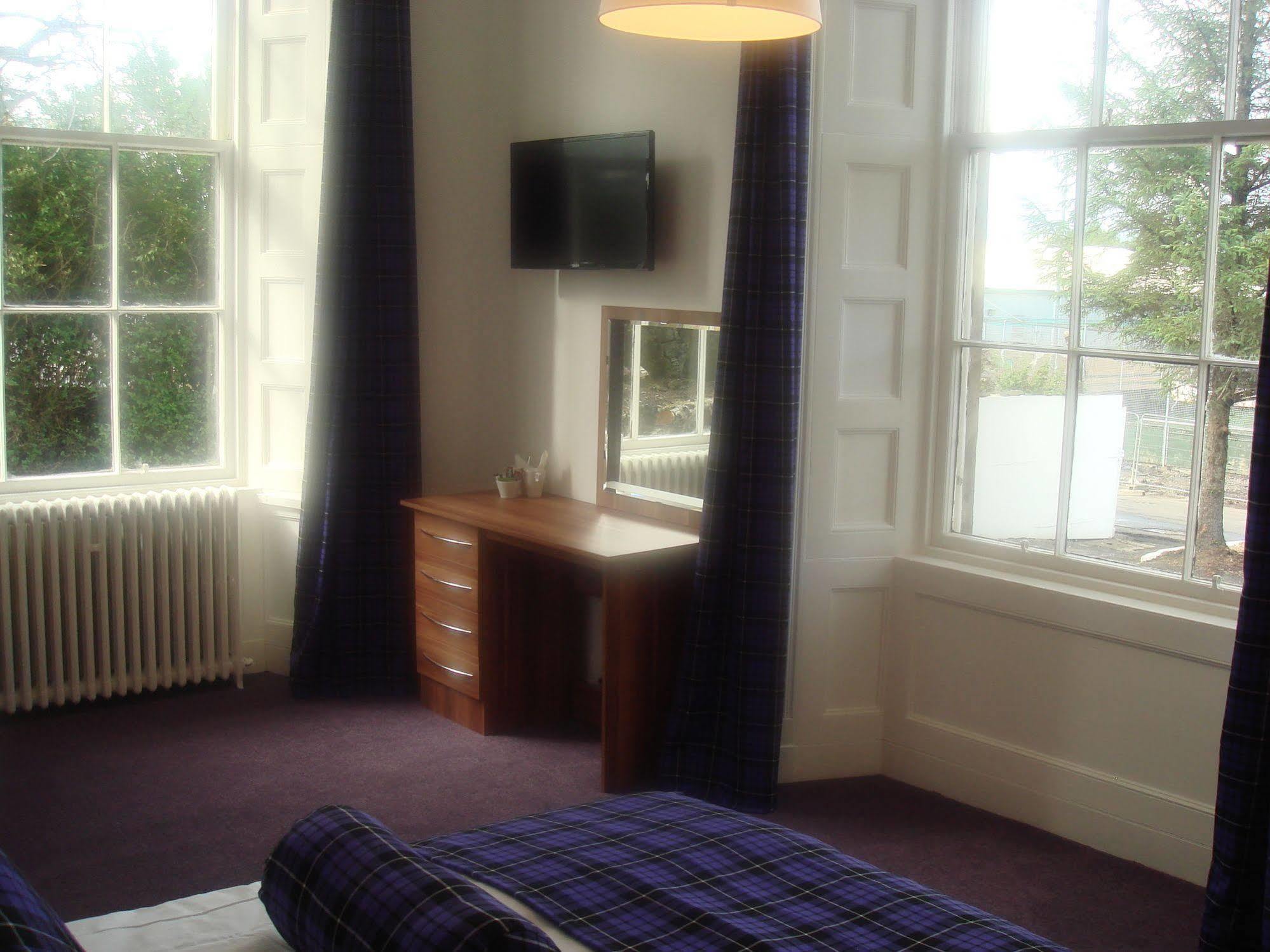 New Lomond Hotel Paisley Bagian luar foto