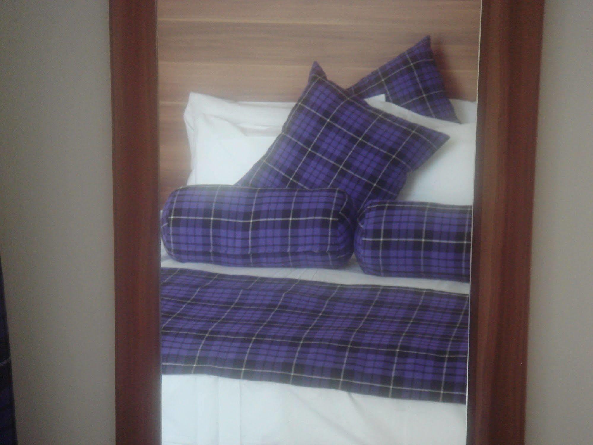 New Lomond Hotel Paisley Bagian luar foto